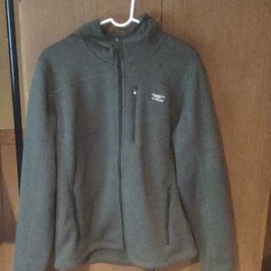 Mens Medium LL Bean Slightly Fitted Hoodie